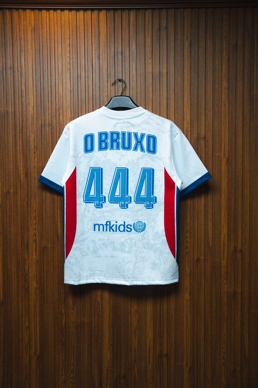 THREE LIONS FUTBOL JERSEY ⓀLASSIC FIT